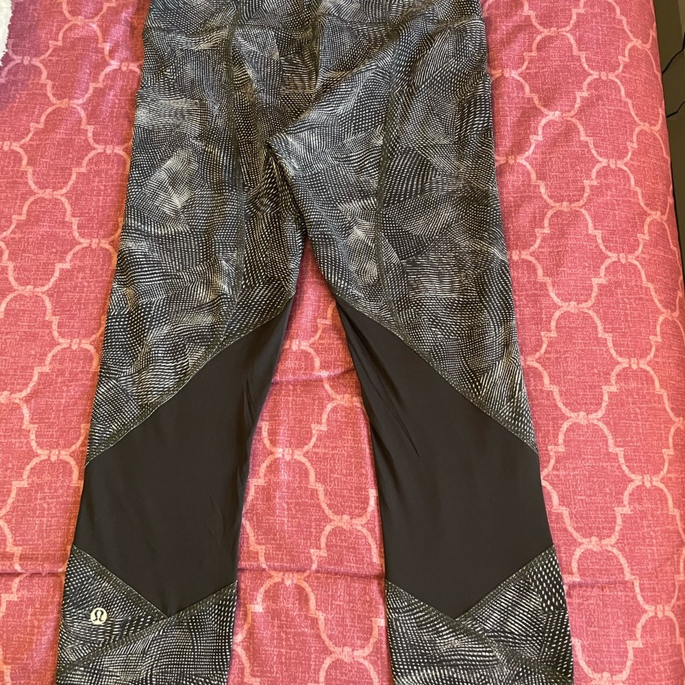Lululemon woman’s leggings